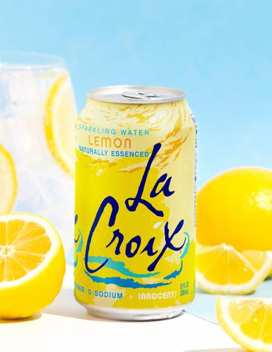 La Croix Flavored Sparkling Water 24 Units / 12 oz / 335 ml