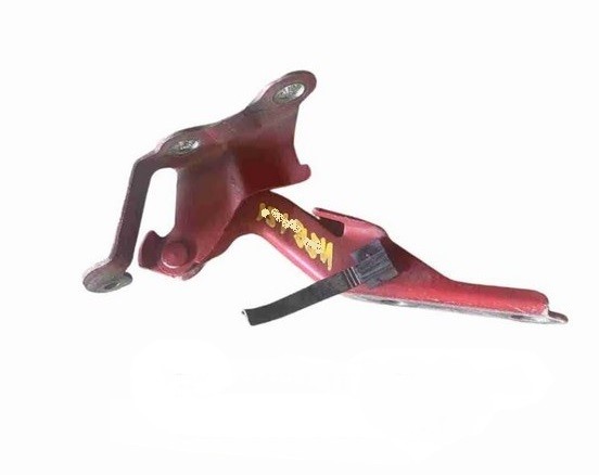 RIGHT BONNET HINGE – TOYOTA COROLLA/FIELDER NZE121 2002-2006