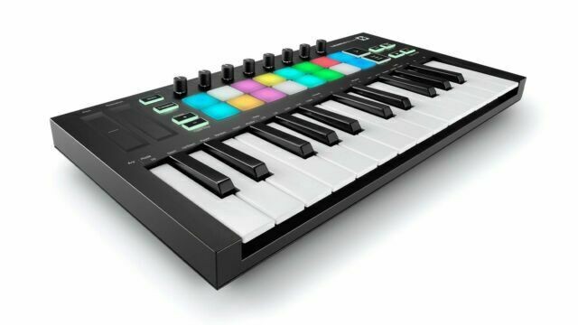 Novation Launchkey Mini 25-Note USB Keyboard Controller, MK3 Version