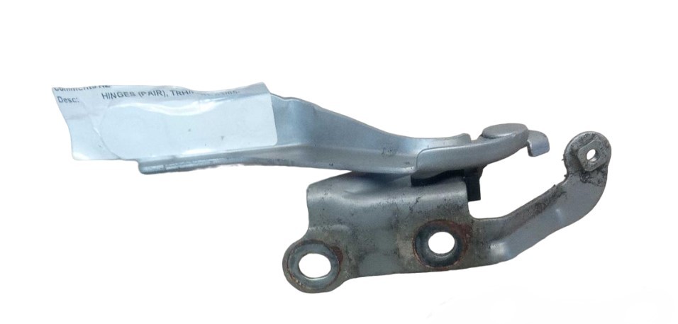 Left Bonnet Hinge – Toyota Hiace TRH/KDH (2004 – 2019)