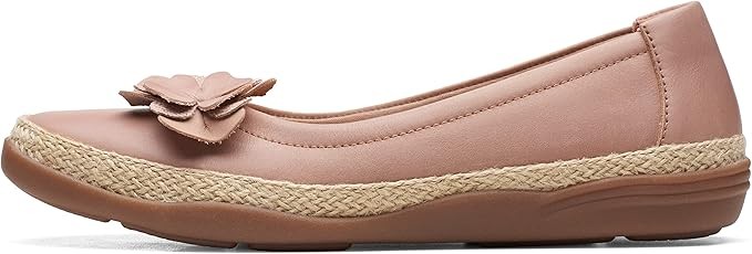 Clarks Women's Elaina Jade Ballet Flat, Warm Beige Leather, 8.5