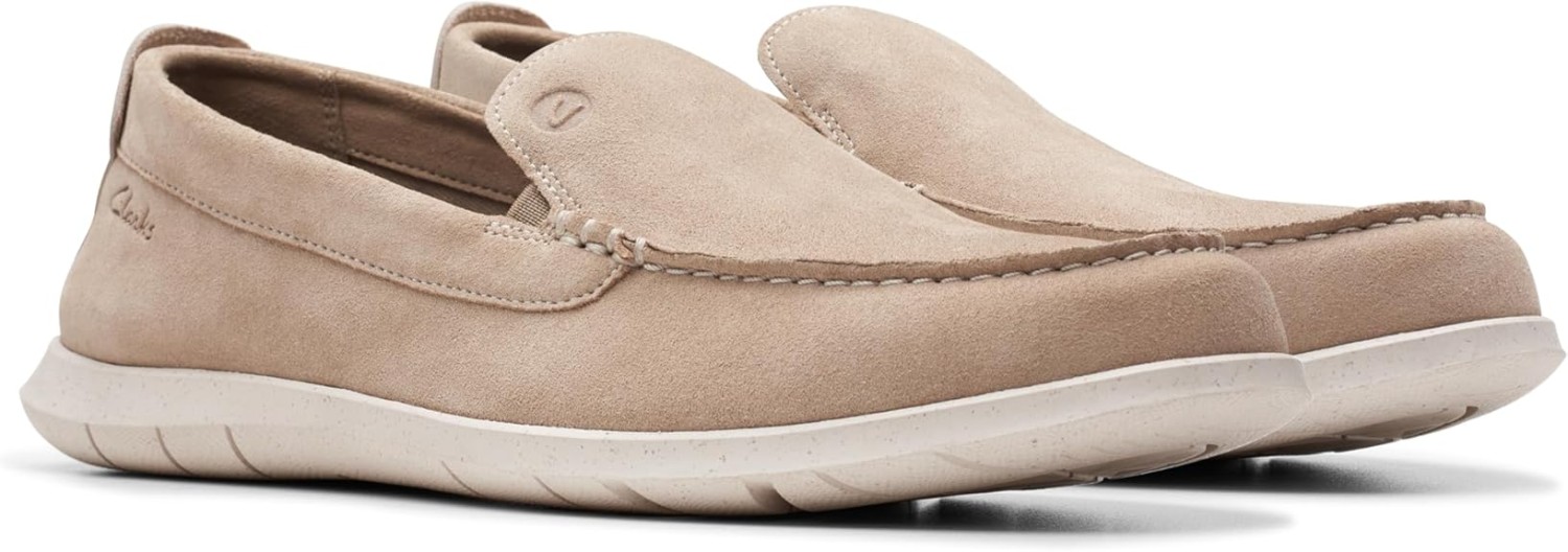 Clarks Mens Flexway Step: Sand Suede