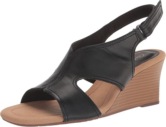 Clarks Womens Kyarra Aster : Black Leather