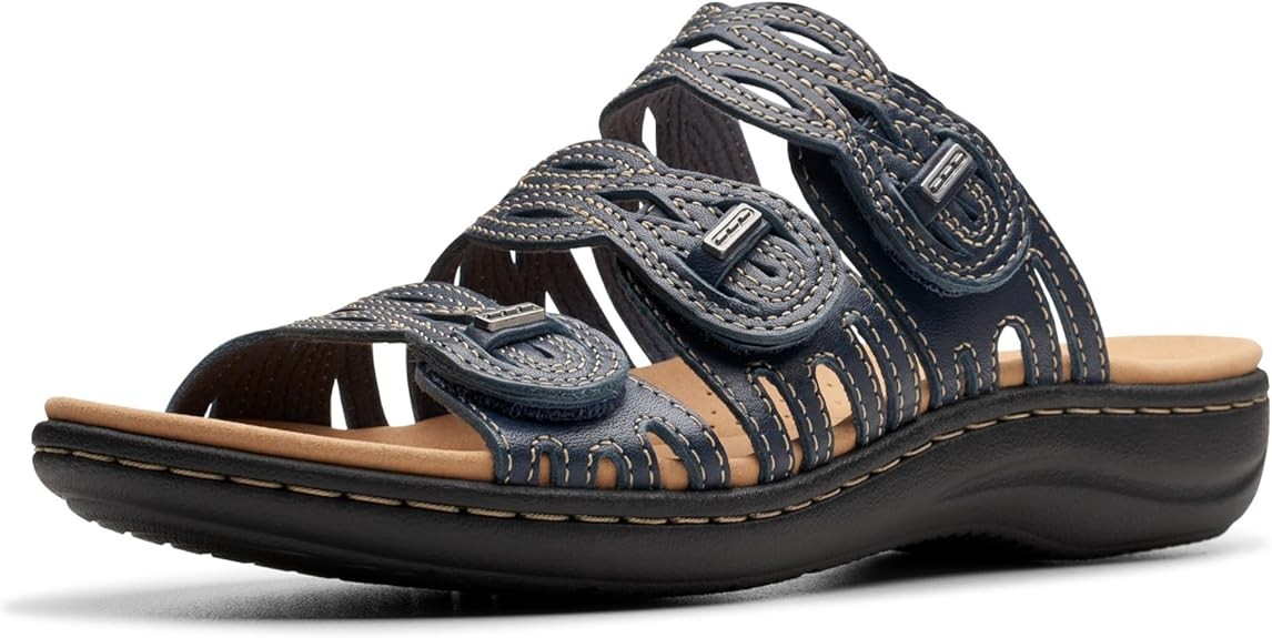 Clarks Womens Laurieann Ruby : Navy Leather